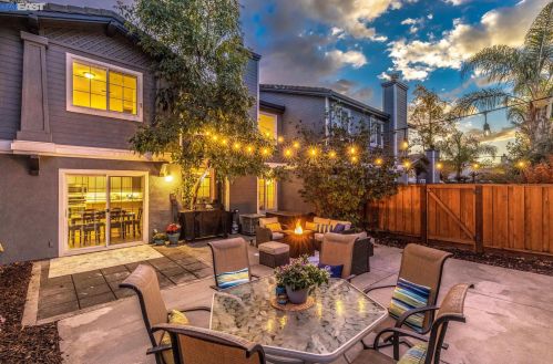 1514 Corte Reina Cmn, Livermore, CA 94551-7432