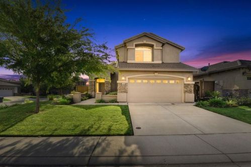 1909 Horseshoe Glen Cir, Folsom, CA 95630-6292