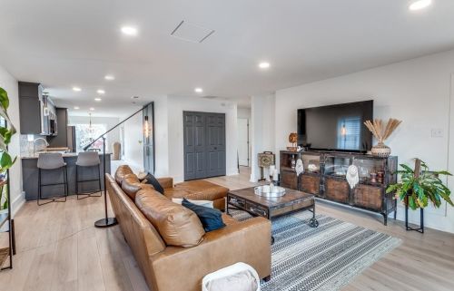 1815 Hillcrest St, Fort Worth TX  76107-3930 exterior