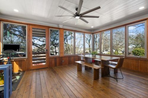 3602 2nd St, Austin TX  78702-4311 exterior