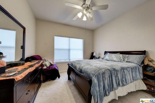 115 Parkridge Cir, Seguin TX 78155-7157 exterior