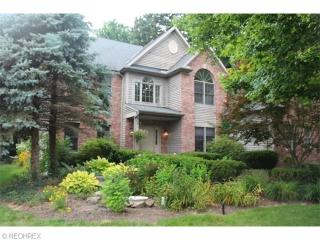 7200 River Rd, Cleveland OH  44138-1510 exterior