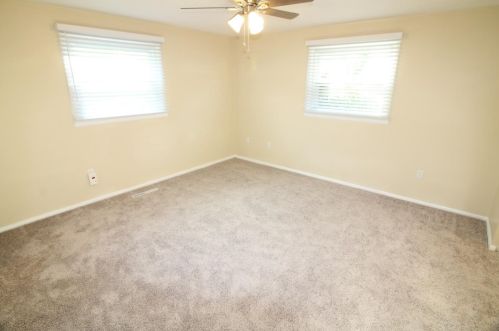 11827 Fairsprings Ct, Cincinnati OH 45246-2101 exterior