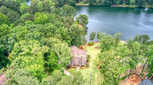 5207 Pine Pl, Villa Rica, GA 30180-3930