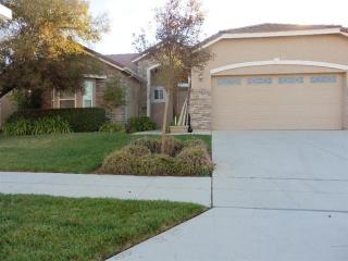 5926 Phoenix Ave, Fresno, CA 93723-4050