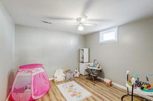 239 Birch Rd, Springfield OH  45503-5405 exterior