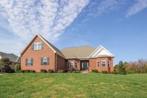 1116 Southwick Dr, Alcoa, TN 37701-1688