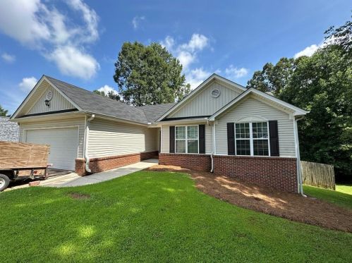 1119 Bradford Park Dr, Auburn, GA 30011-3392