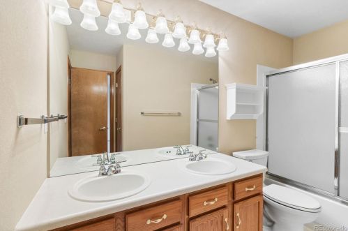 15524 Quincy Pl, Aurora CO 80015-4421 exterior