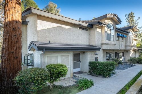 5740 Skyview Way, Calabasas, CA 91301-5703