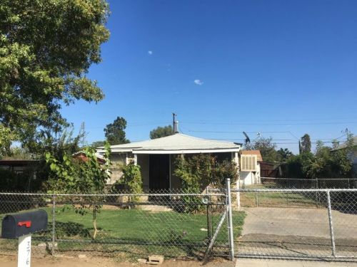 376 Delno Ave, Fresno, CA 93706-1403