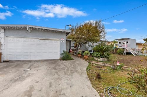 355 Grove St, Rialto, CA 92376-4907