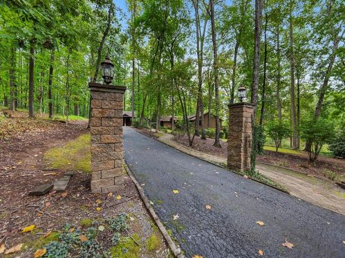 4061 Earney Rd, Holly Springs, GA 30188-2293