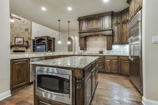 118 Versailles Dr, Coppell TX  75019-4593 exterior