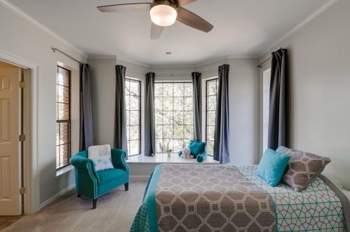 2817 Country Vly Rd, Garland TX  75041-2130 exterior