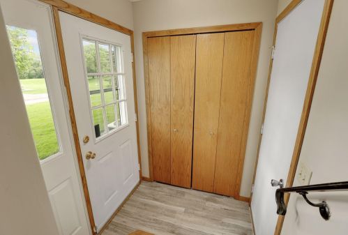 4271 Centerville Rd, Saint Paul MN  55127-7814 exterior