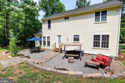 11125 Piney Forest Rd, Bumpass, VA 23024-9336