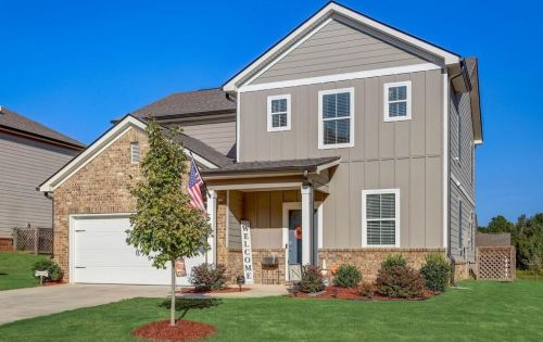 245 Halibut Cir, Porterdale, GA 30016-9185