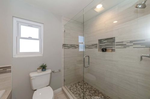 15192 Touraine Way, Irvine CA  92604-3150 exterior