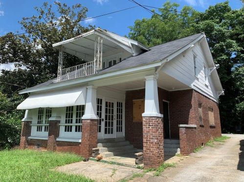 106 Joseph E Lowery Blvd, Atlanta, GA 30314-3102