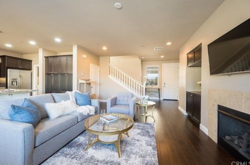 314 Sage St, San Luis Obispo, CA 93401-6803