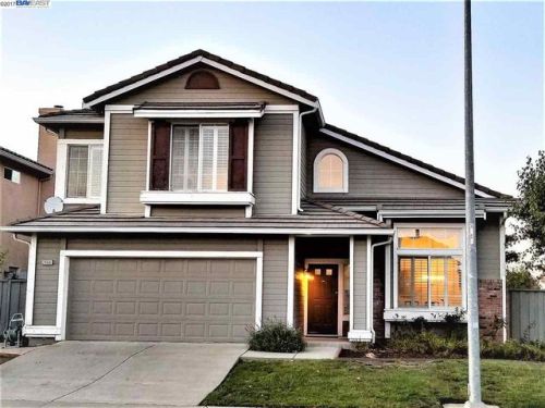 29356 Stonebrook Ln, Hayward, CA 94544-8704