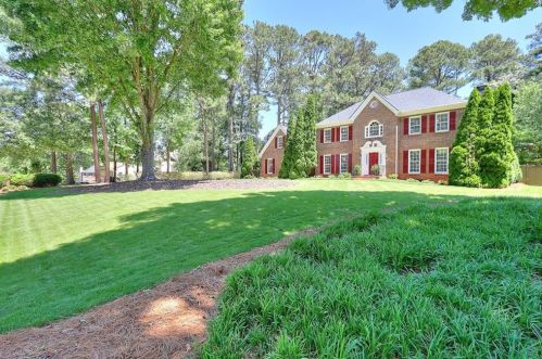 1955 Vintage Dr, Lithonia, GA 30078-6736