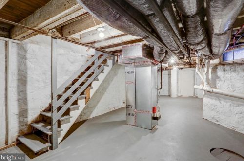 604 Mary St, Lancaster PA  17603-2819 exterior