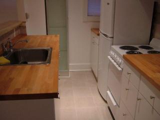 227 44th St, Philadelphia PA  19104-2936 exterior