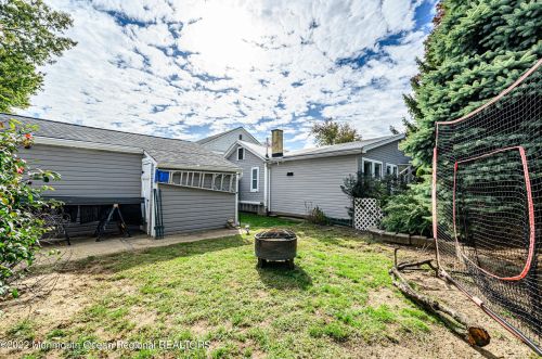 177 Ocean Ave, Middletown NJ 07748-5664 exterior