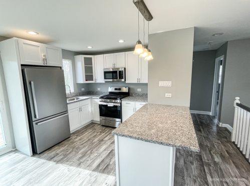 14240 Lincoln Ave, Dixmoor, IL