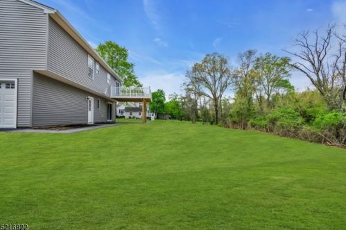 13 Sunset Ave, Princeton NJ  08540-8530 exterior