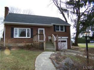 2616 Fairview St, Allentown, PA 18104-6171