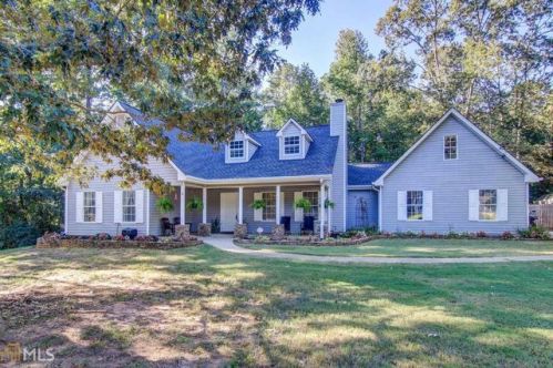 35 Pin Oak Pl, Porterdale, GA 30016-4525