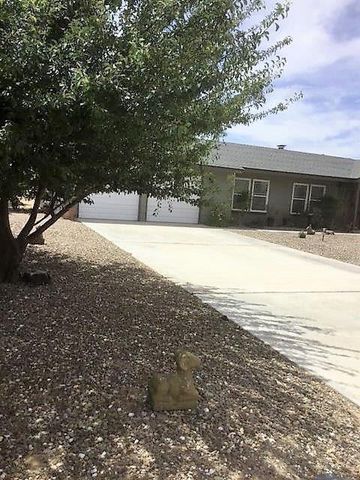 14113 Branding Iron Dr, Helendale, CA 92342-7736