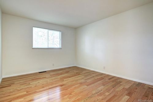 5031 Chester St, Englewood CO 80111-1330 exterior