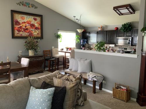 514 Windham Cove Dr, Bull Valley, IL 60014-2739