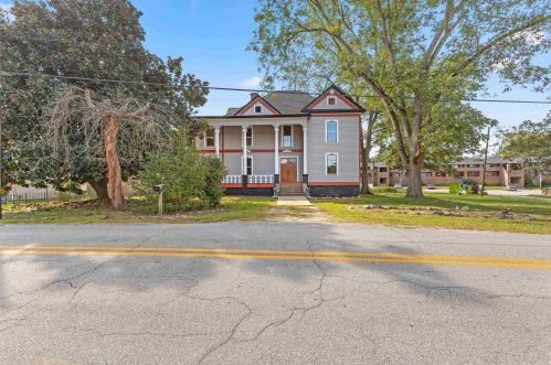 336 Walker St, Jackson, GA 30233-1970