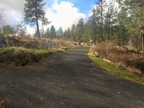 4515 Deska Dr, Spokane, WA 99224-2117