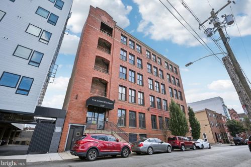 1147 4th St, Philadelphia PA 19147-0052 exterior