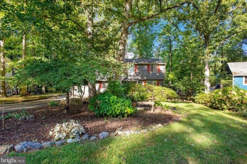 5 Norman Ct, Fredericksburg, VA 22407-6522