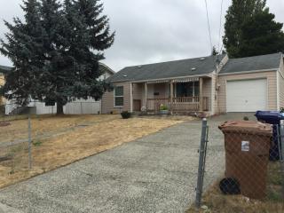 1821 Hosmer St, Tacoma, WA 98405-3220