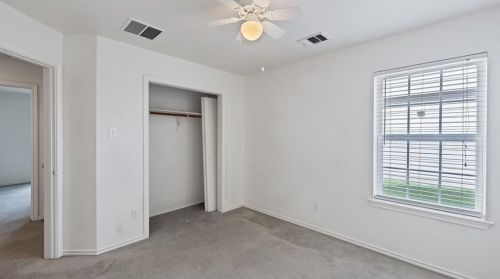 1281 Beechwood Dr, Uhland TX 78640-5718 exterior