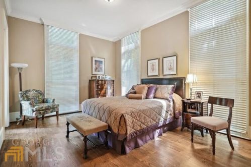 3281 Habersham Rd, Atlanta GA 30305-1170 exterior