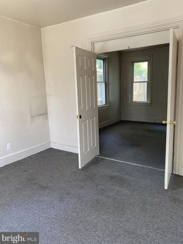 91 B St, Carlisle PA 17013-1906 exterior