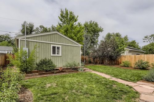 1155 Bates Pkwy, Englewood CO 80113-1777 exterior