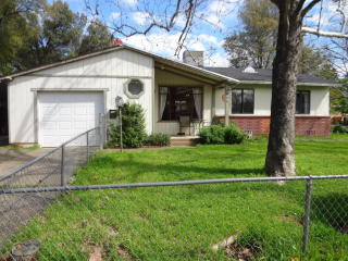 2855 Yana Ave, Redding, CA 96002-1416