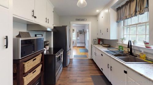 49 Snows Corner Rd, Orrington, ME 04474-3032