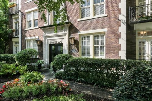 20 Collier Rd, Atlanta GA  30309-1739 exterior