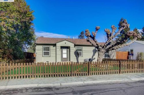 2030 Date St, Concord, CA 94519-2516
